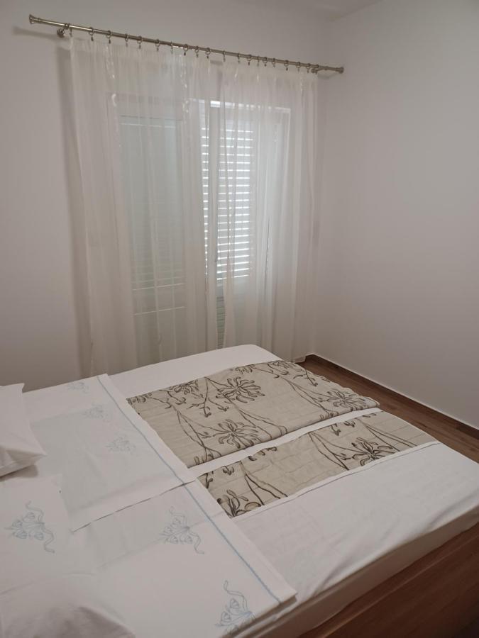 Apartments Beg Раб Экстерьер фото