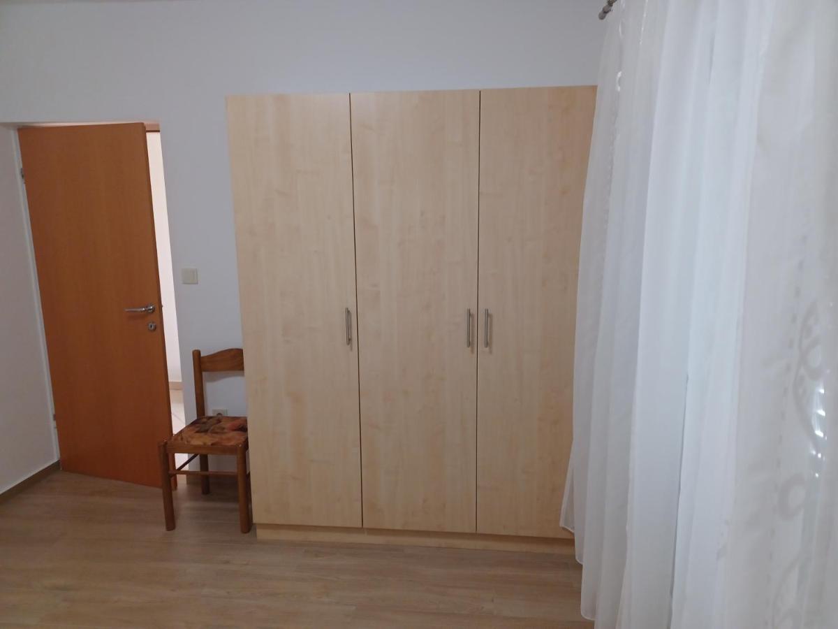 Apartments Beg Раб Экстерьер фото