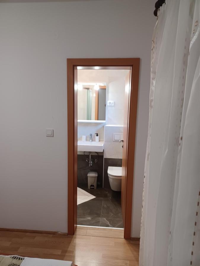 Apartments Beg Раб Экстерьер фото
